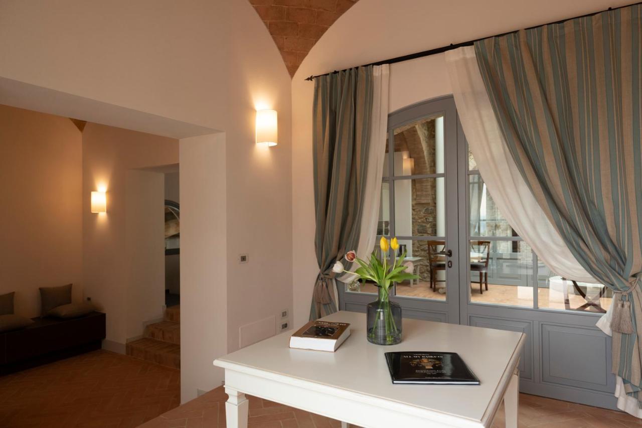 Tenuta Castelgiocondo Montalcino Eksteriør billede